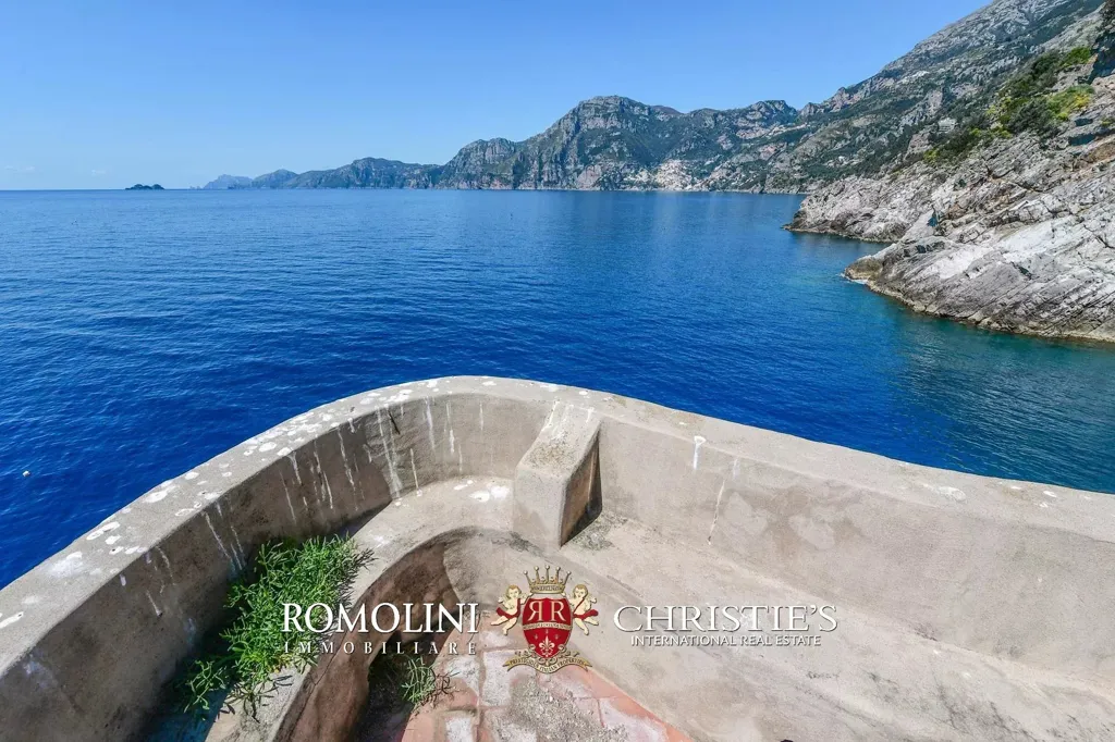 Terrass - Waterfront Villa with Sea Access on Amalfi Coast