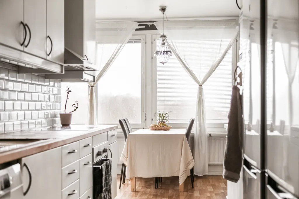 Cuisine - Apartment with Balcony and View in Blå Staden