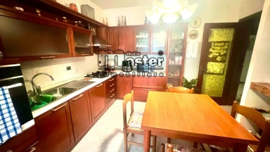 Kitchen - Sloping Villa with Garden in Monigo, Treviso