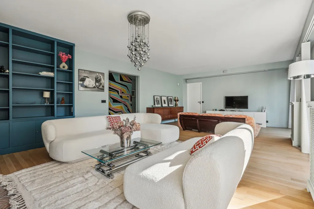 Elutuba - Renovated Duplex with Terrace in Saint James