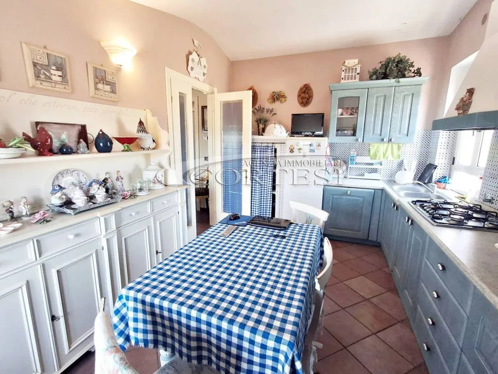 Cuisine - Modern Apartment with Private Garden in Perugia