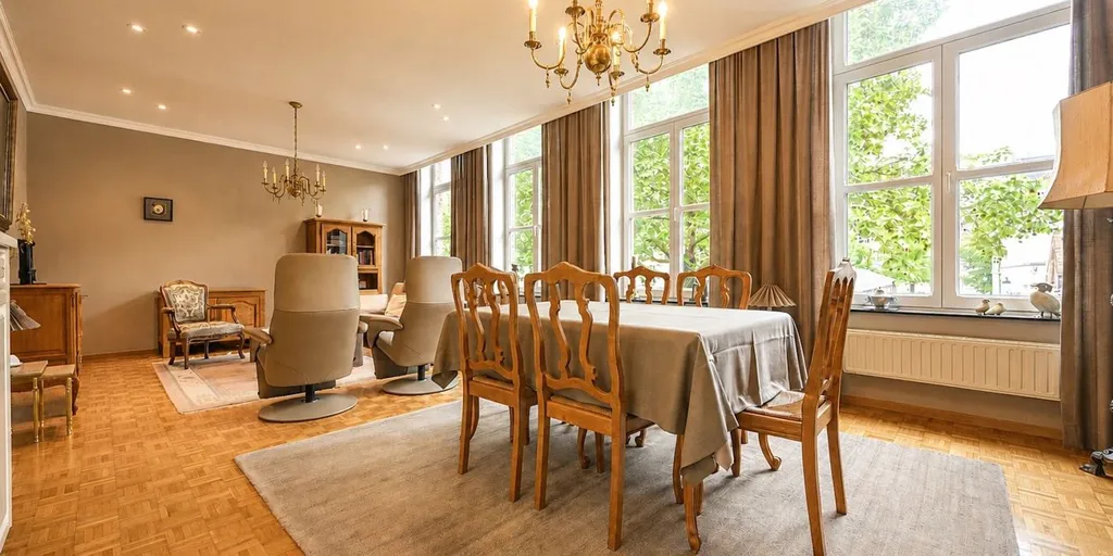 Sala da pranzo - Charming Apartment with Historic Facade in Bruges