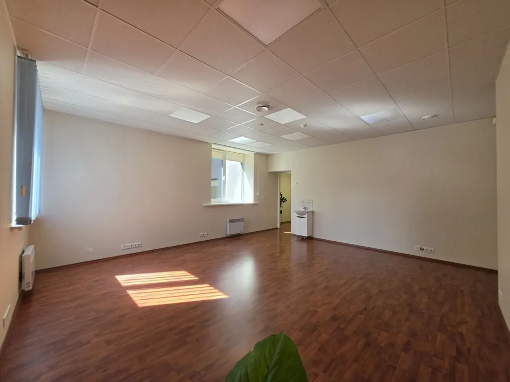 Rooms - Office Space with Good Visibility in Kristiine