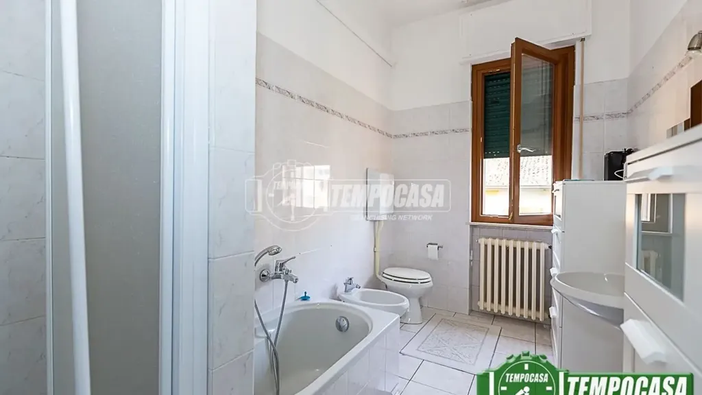 Vannitoad - Renovated Apartment with Balcony in Codogno Centre