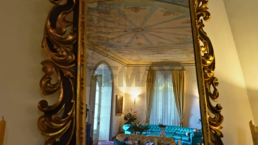 Séjour - Historic Villa with Panoramic Terrace in Lastra a Signa