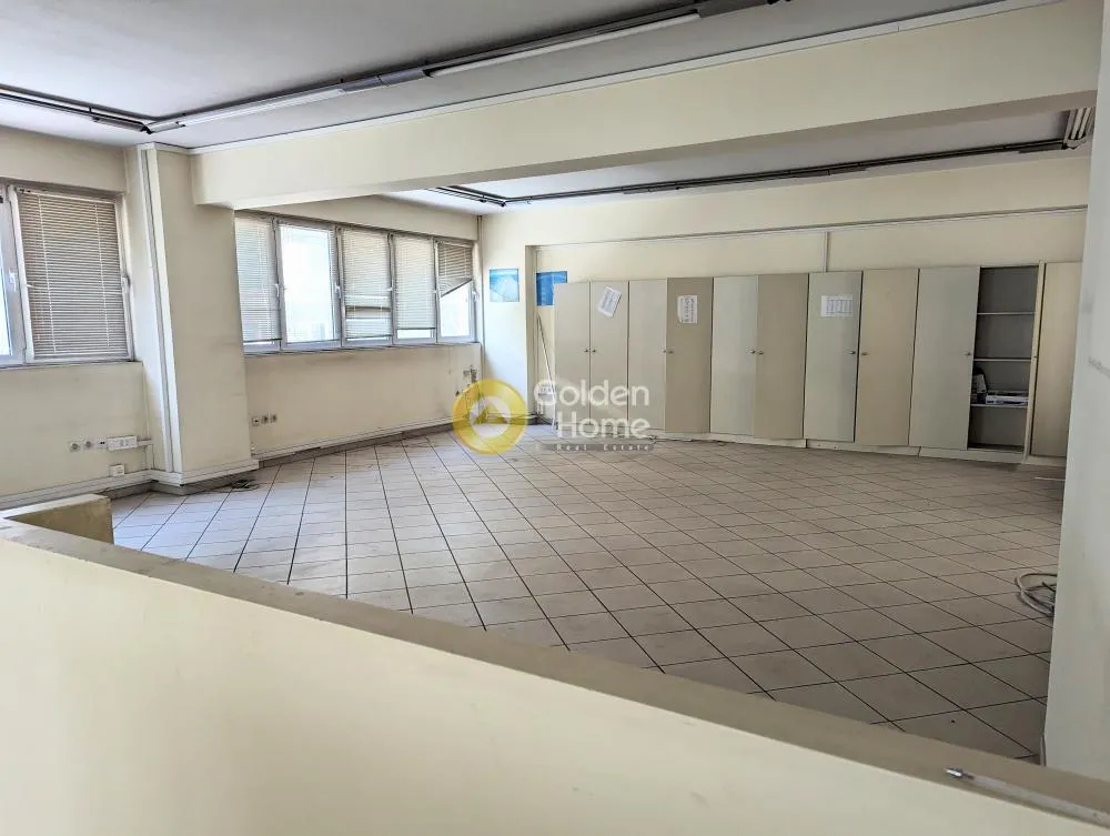 Rooms - Corner Office Building with Terrace in Plaka Square