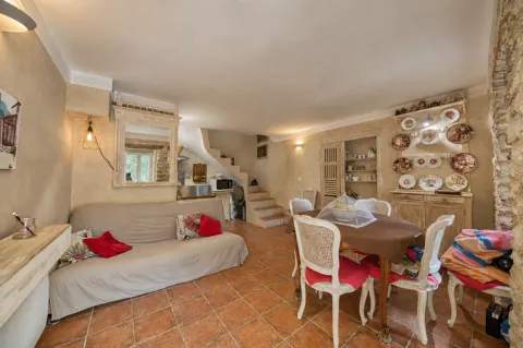 Maison 3 pièces à Le collet de deze