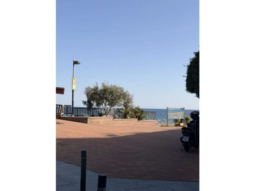 Luxury Flat with Seafront Views in Marbella