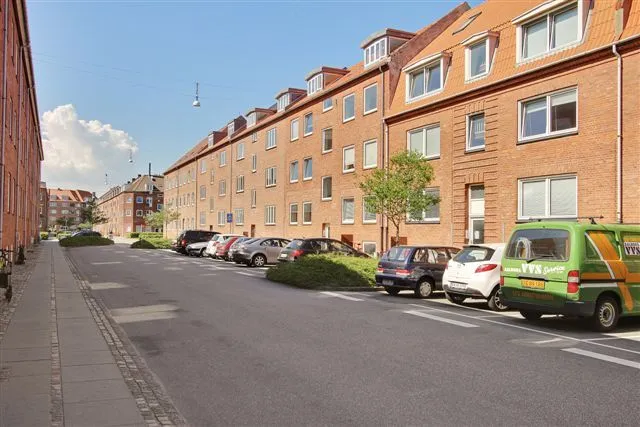 Välivaade - Bright Loft Flat near Østre Anlæg, Aalborg