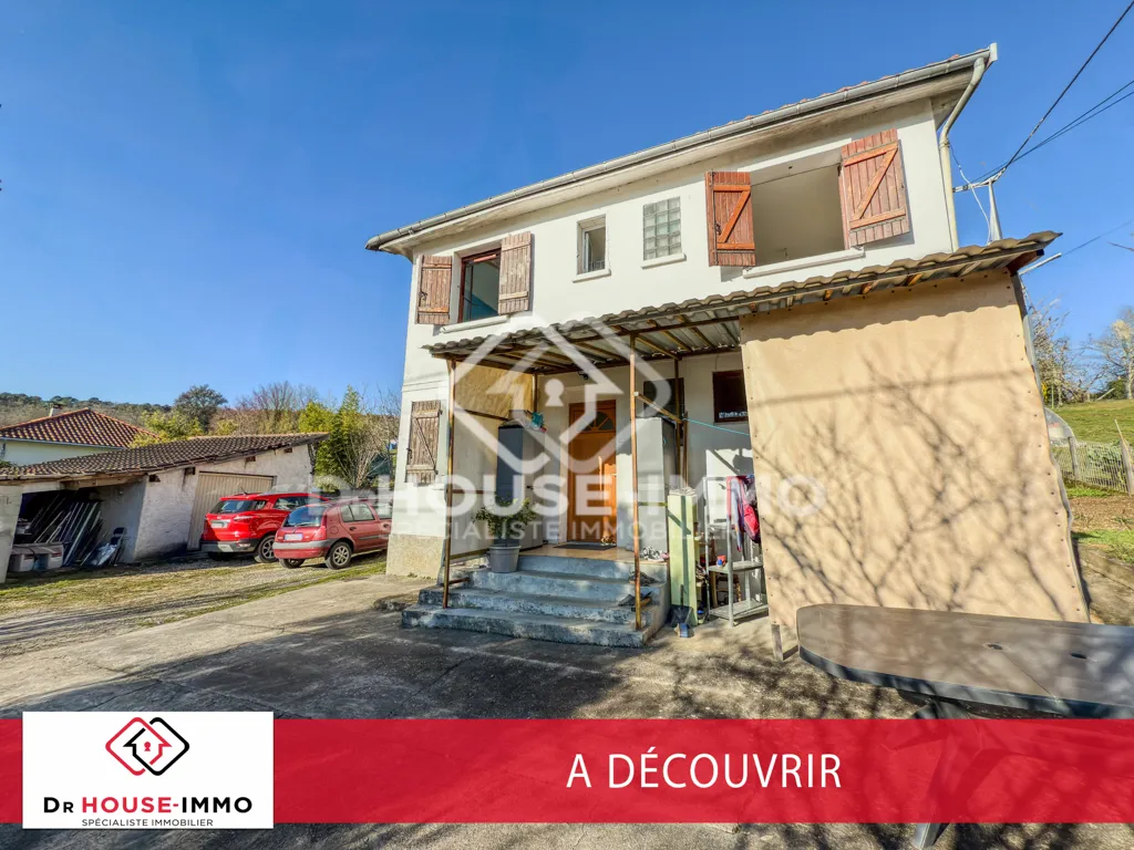 Extérieur - Maison avec Terrain et Garage à Chancelade