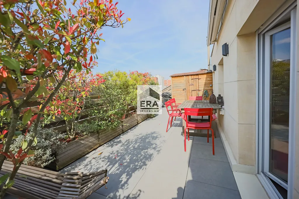 Terrass - Duplex with Large Terrace in Paris