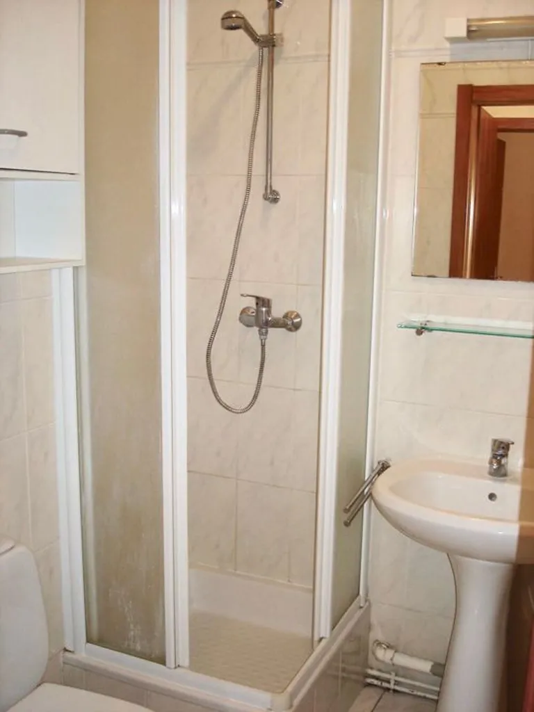 Bagni - 2-Bedroom Apartment in Central Strasbourg