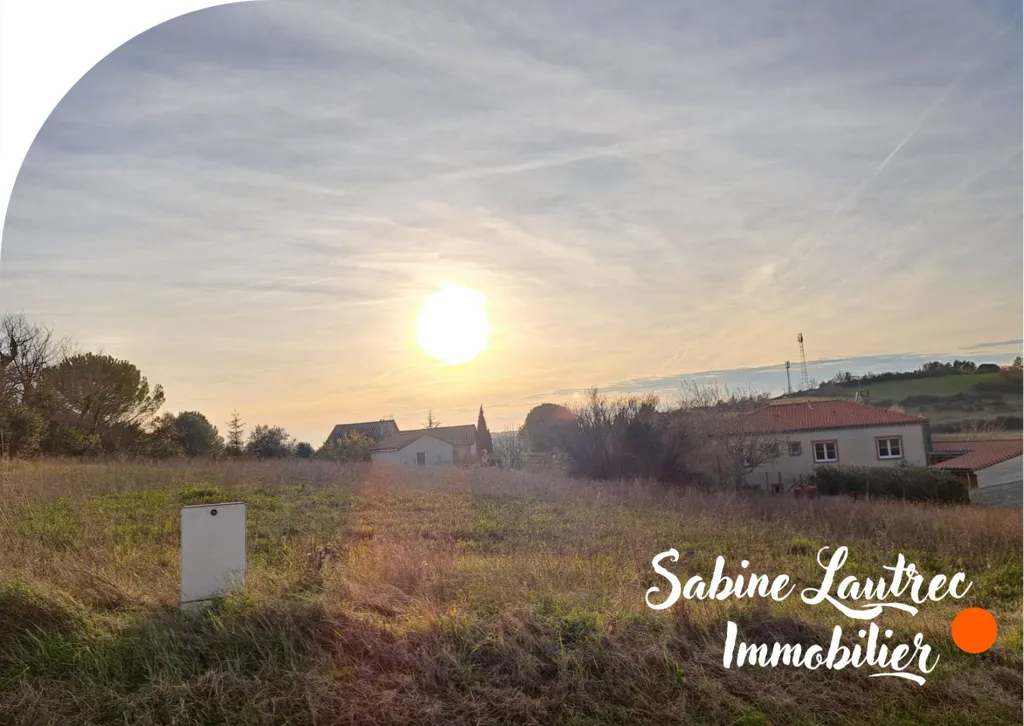 Aed - Constructible Plot with View in Lautrec