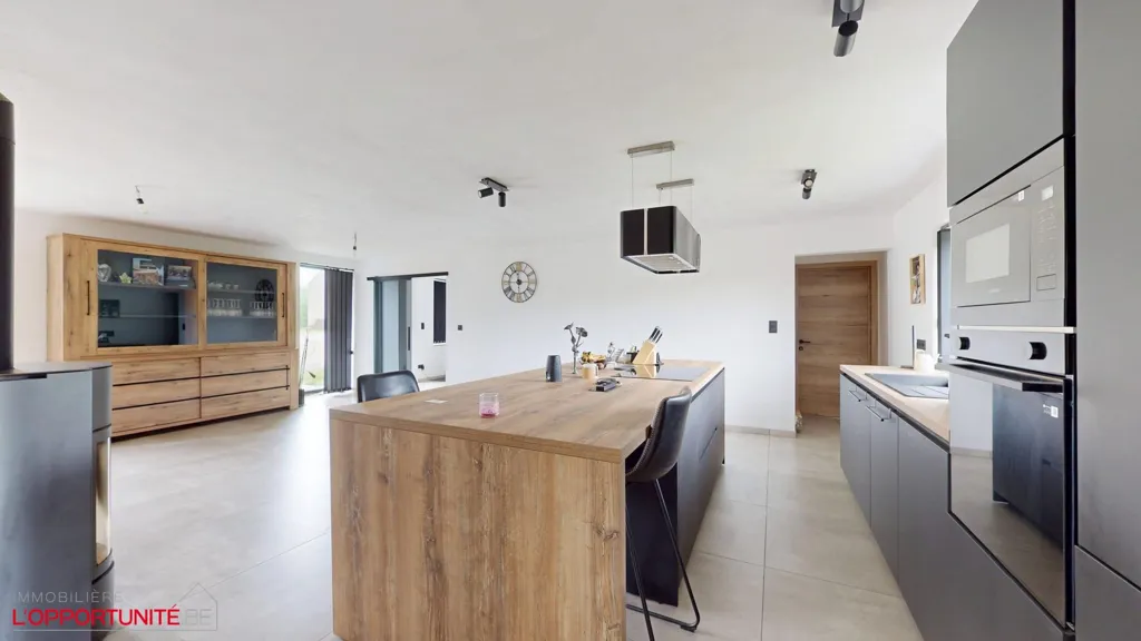 Kitchen - Renovated 3-Faced House in Romerée