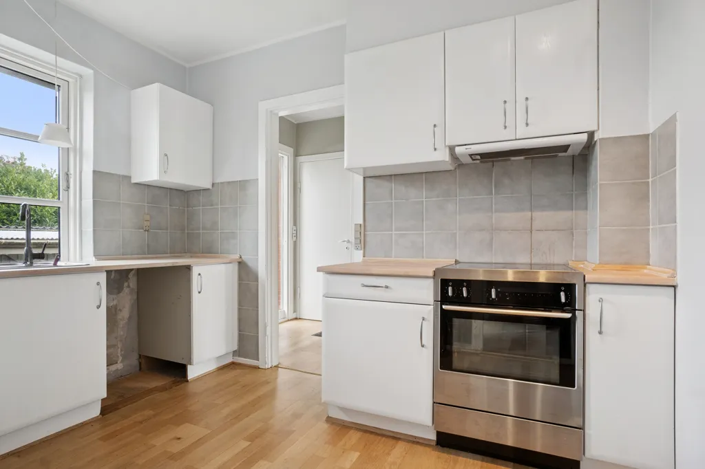 Cuisine - Classic Villa with Water View in Snekkersten