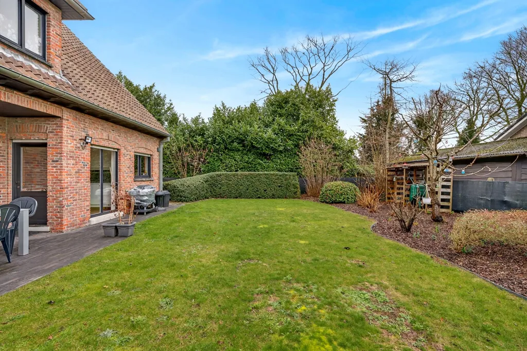 Aed - Detached House with Garden in Torhout