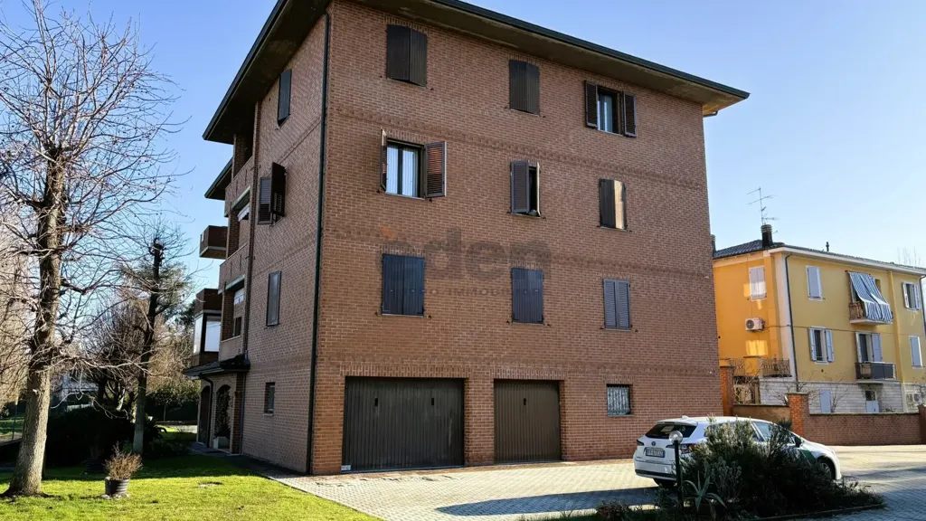 Välivaade - Apartment with Balcony in Castelfranco Emilia