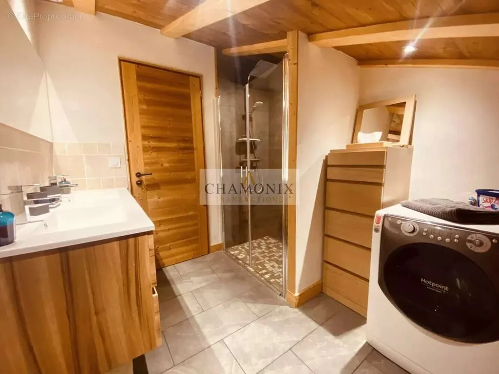 Salles de bain - Appartement avec Balcon à Les Houches