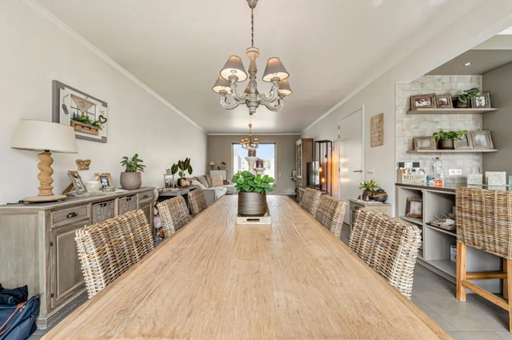Salle à manger - Maison Moderne avec Jardin à Oost-Vleteren