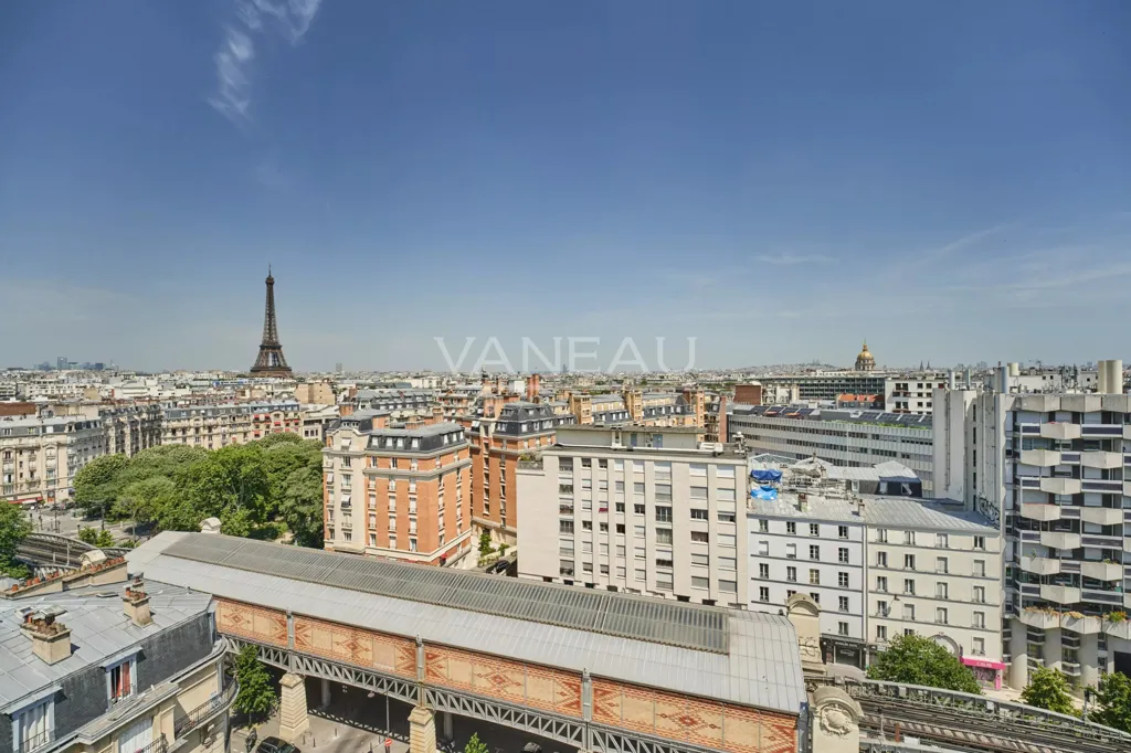 Rõdu - 2-Bedroom Parisian Flat with Panoramic View