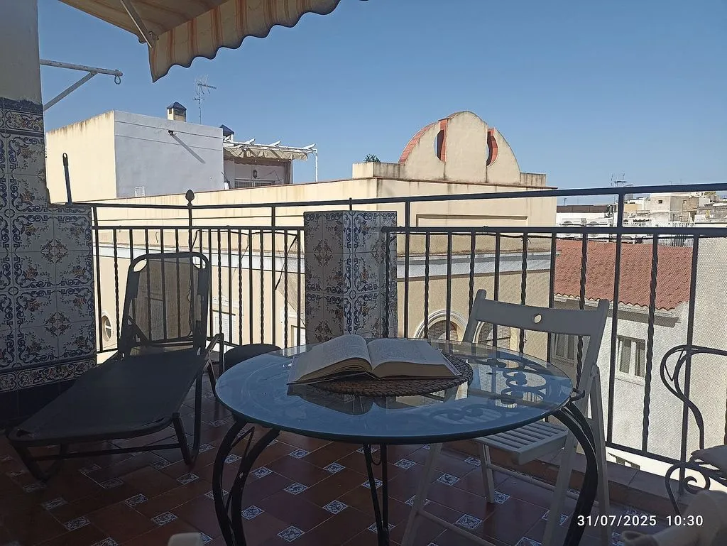 Balcon - Charming Loft with Terrace in Muro de Los Navarros
