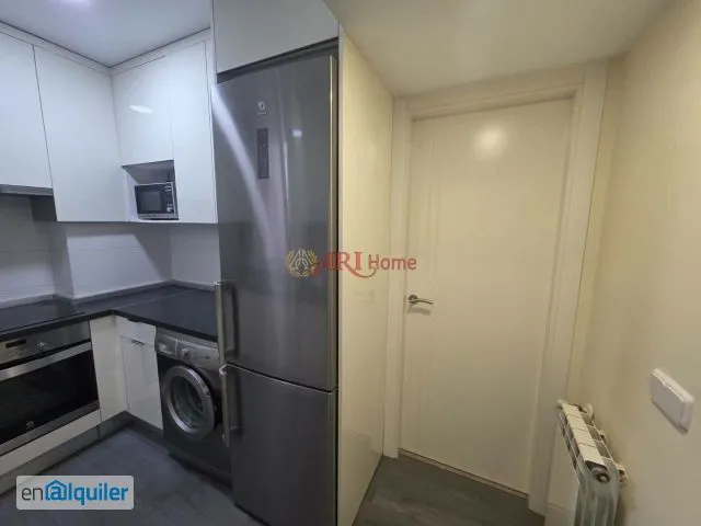 Cucina - Furnished Flat with Ascender in Carabanchel