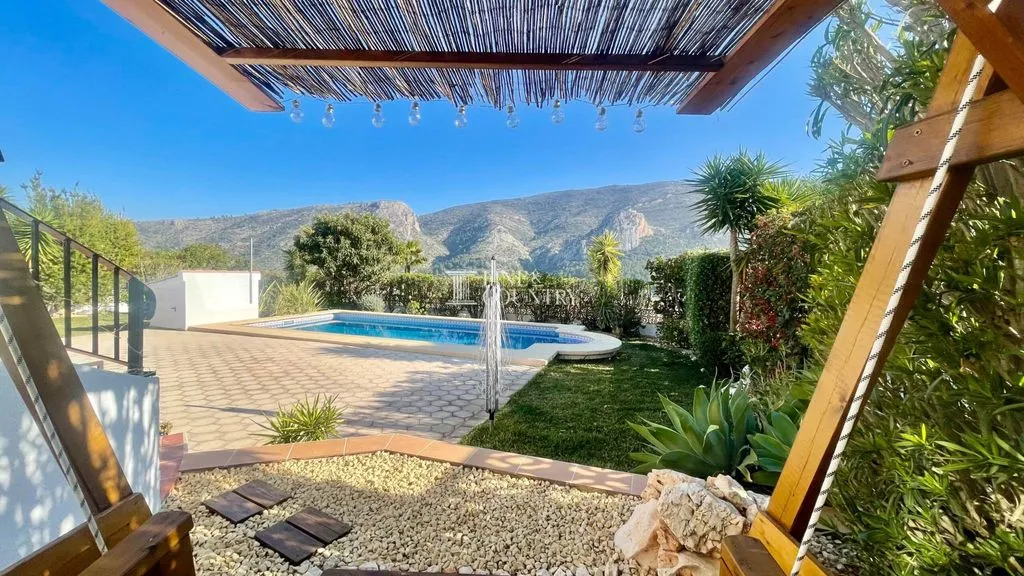 Bassein - Modern Villa with Panoramic Views in Pedreguer