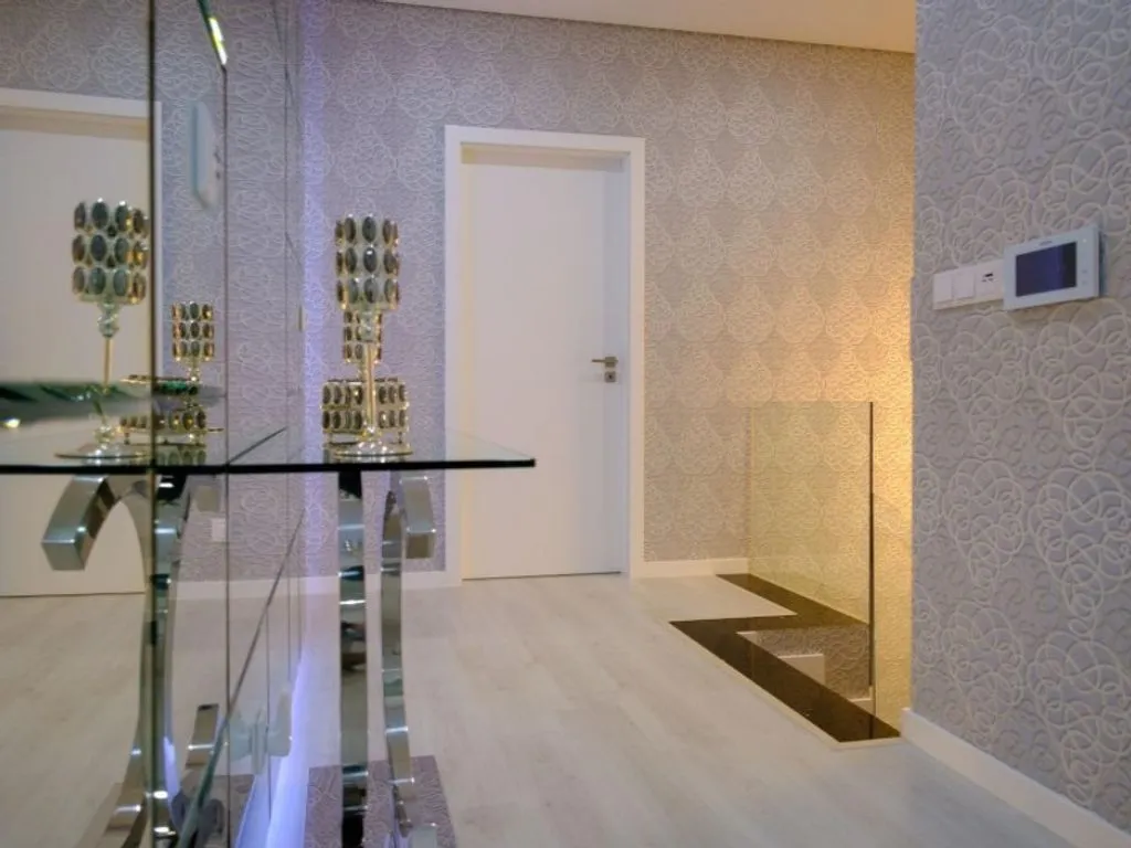 Esik - Luxury Detached House with Pool in Aroeira, Almada