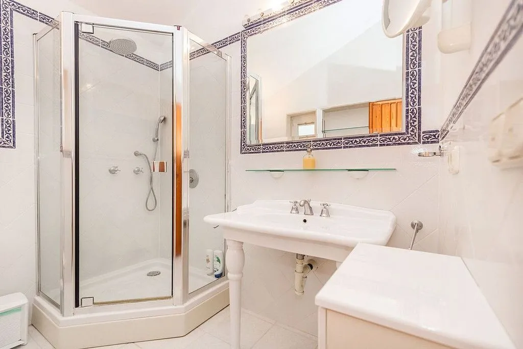 Salles de bain - Chalet with Pool in Casco Antiguo