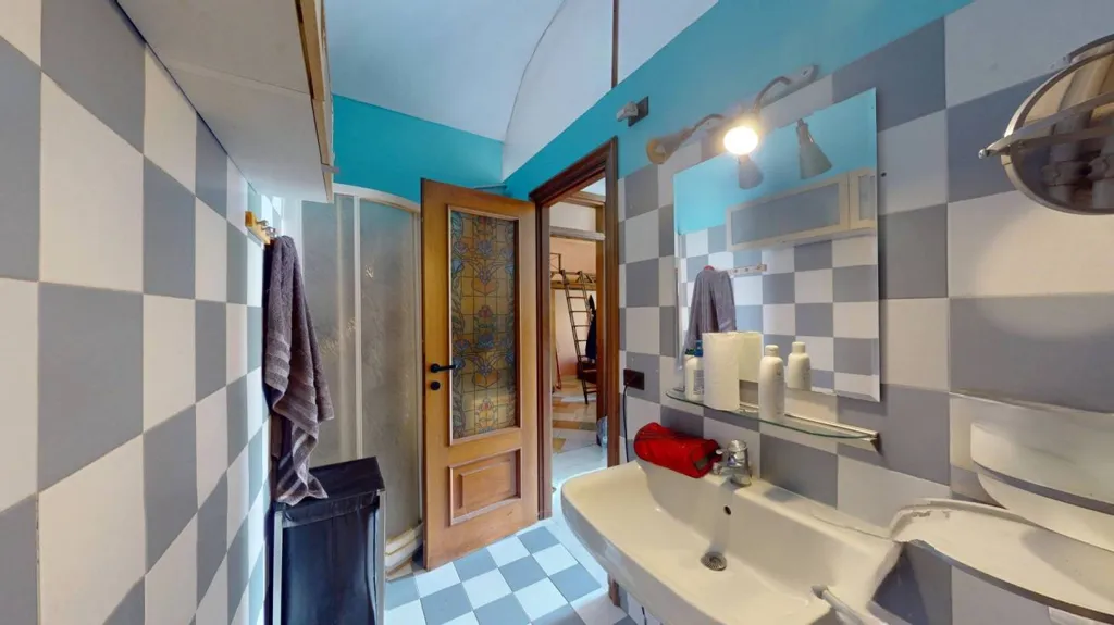 Salles de bain - Bright Bungalow with Balcony in Turin