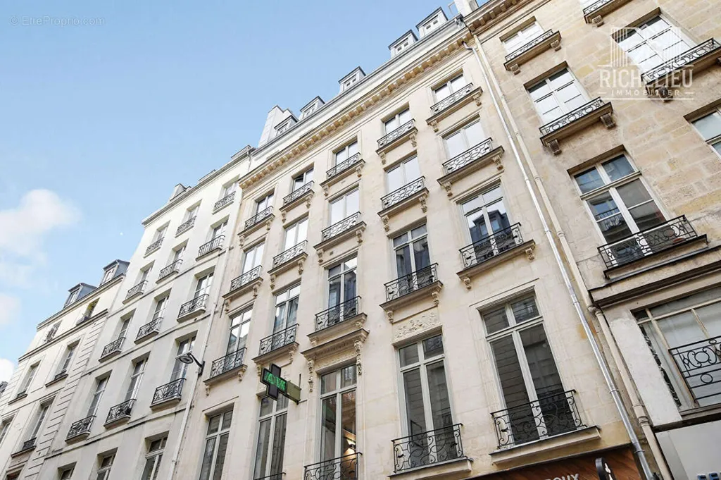 Extérieur - 2 Pièces avec Ascenseur près de l'Opéra à Paris