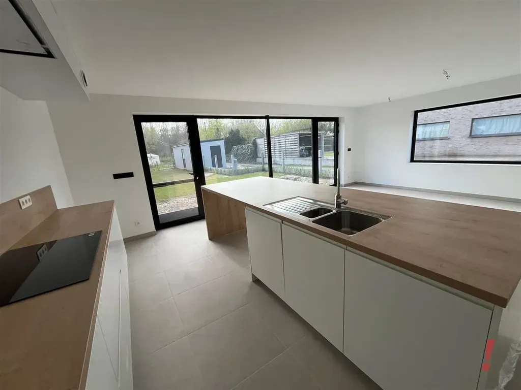 Köök - Semi-Open House with Garden in Zedelgem