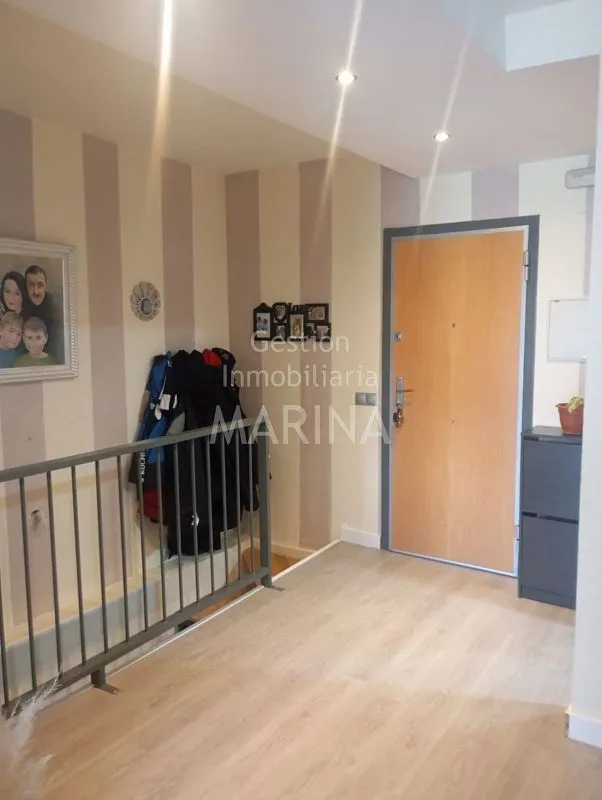 Esik - Duplex Apartment with Garage in El Viso de San Juan