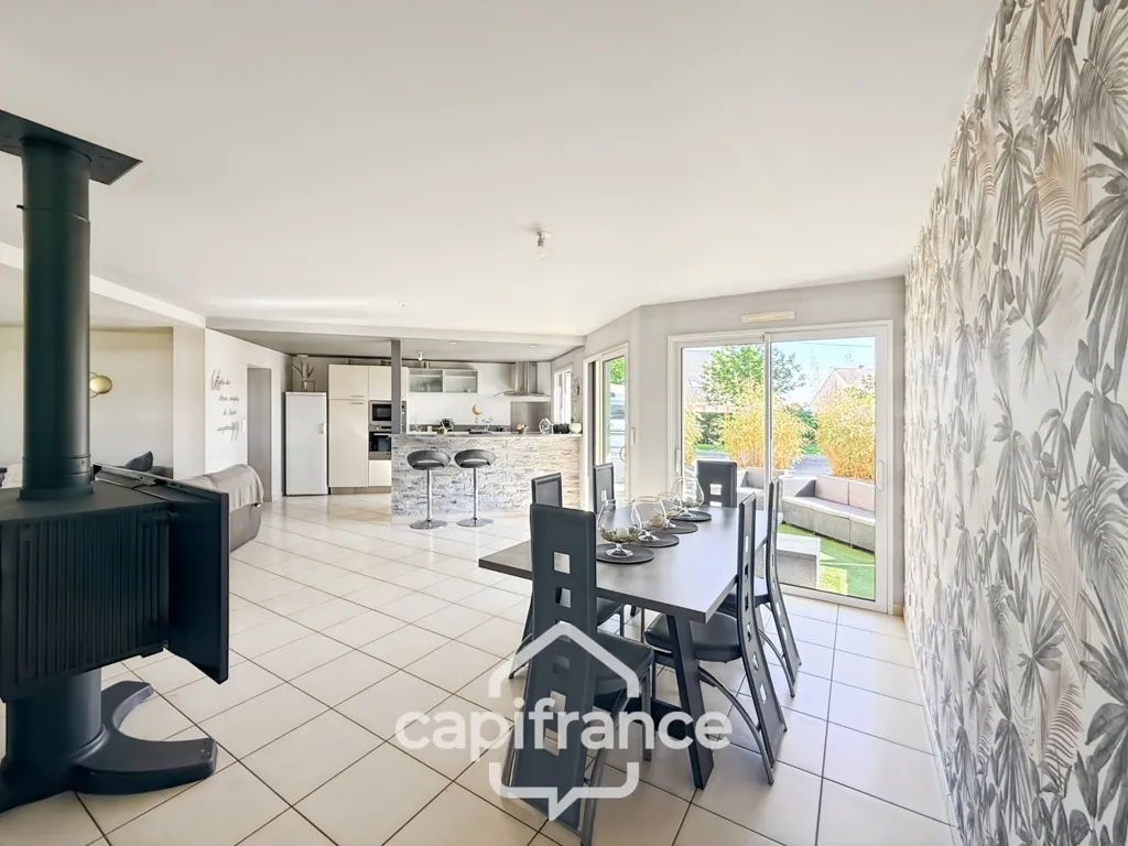Cucina - Architectural House with Studio in Pontivy