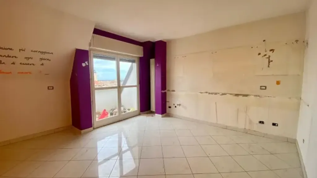 Pièces - Penthouse with Balconies in Cuneo