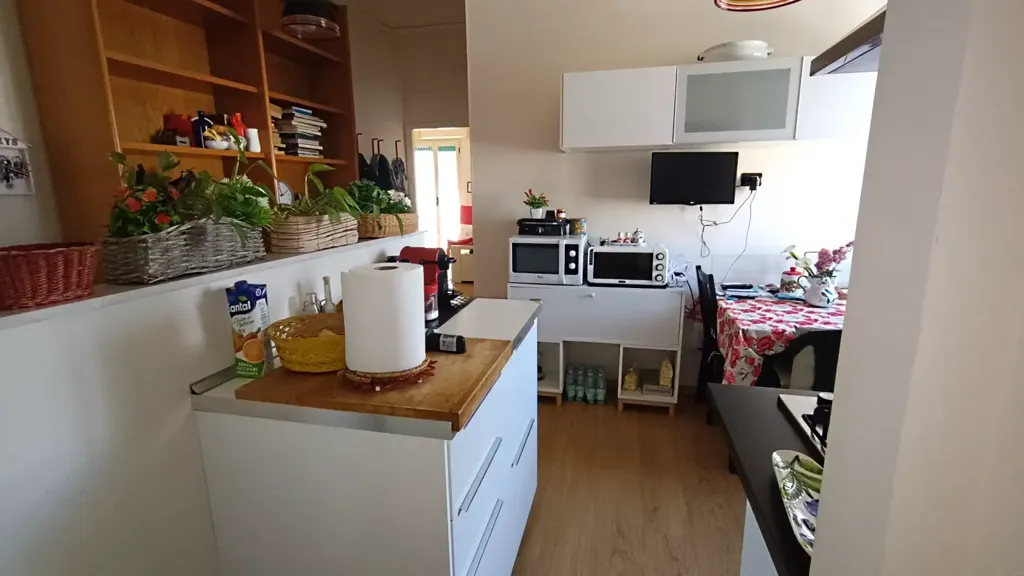 Köök - Modernised Apartment with Balcony in Ancona Centre