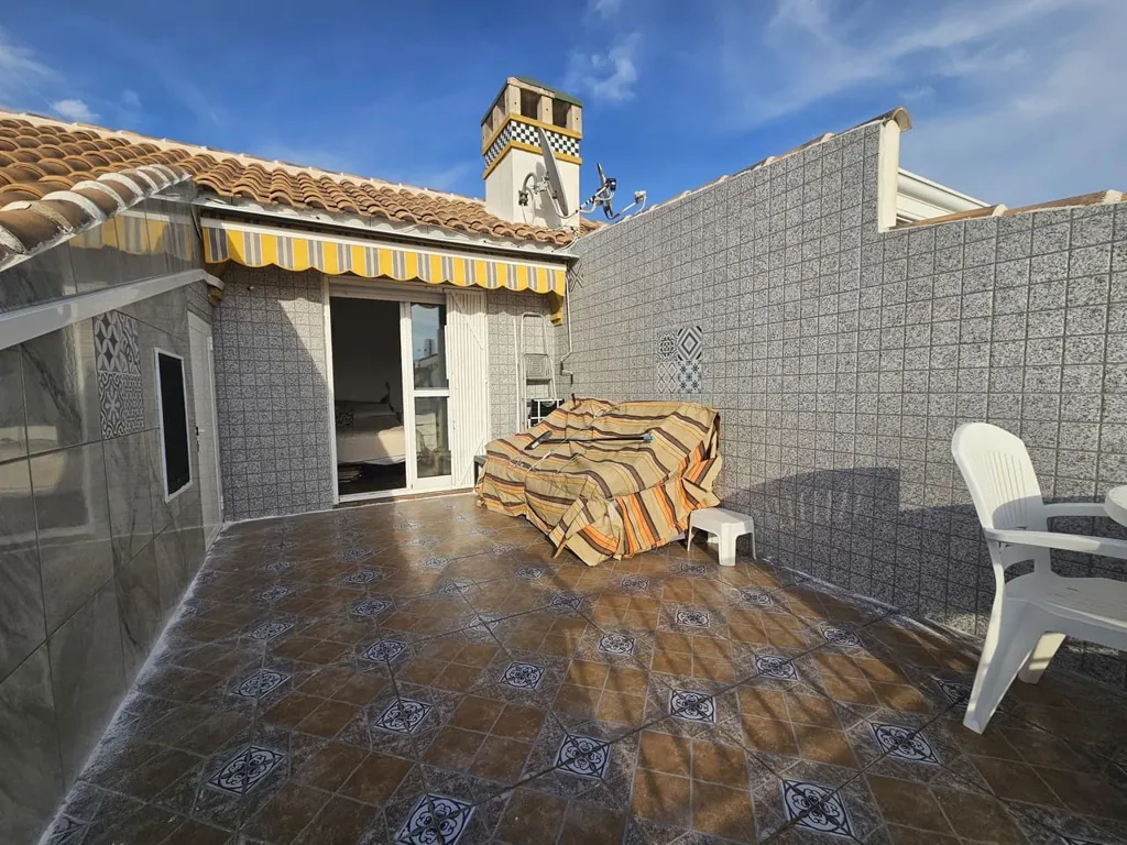 Terrass - South-Facing Bungalow with Pool in La Zenia