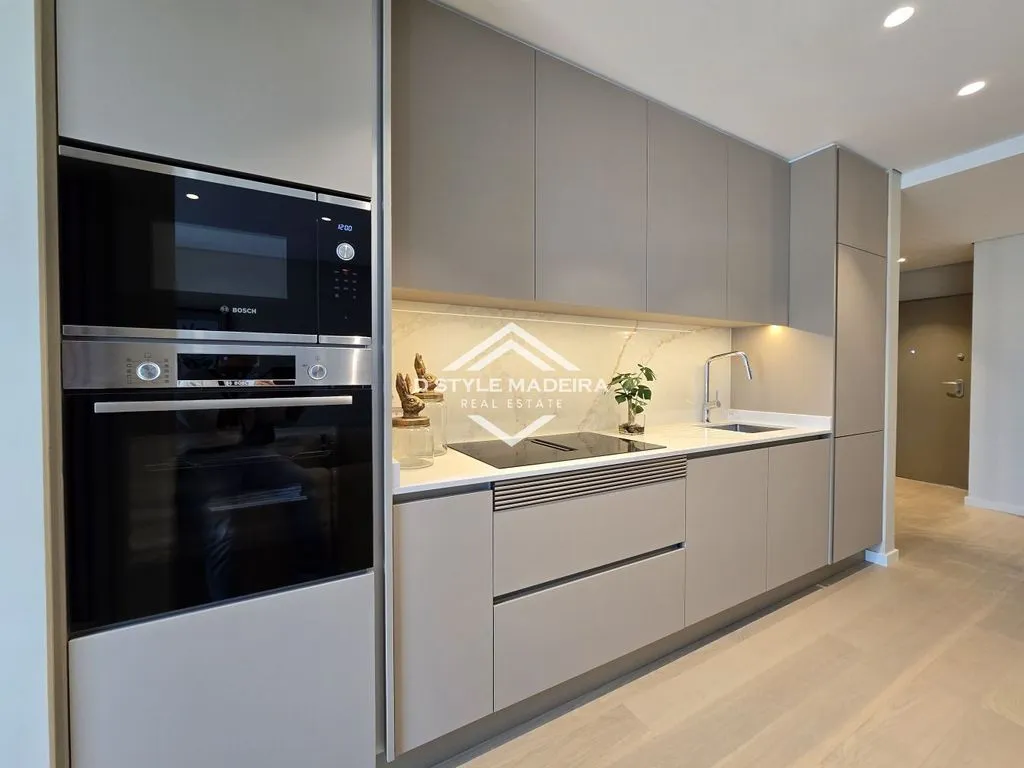 Kitchen - Luxury Flat with Pool in Funchal, Madeira