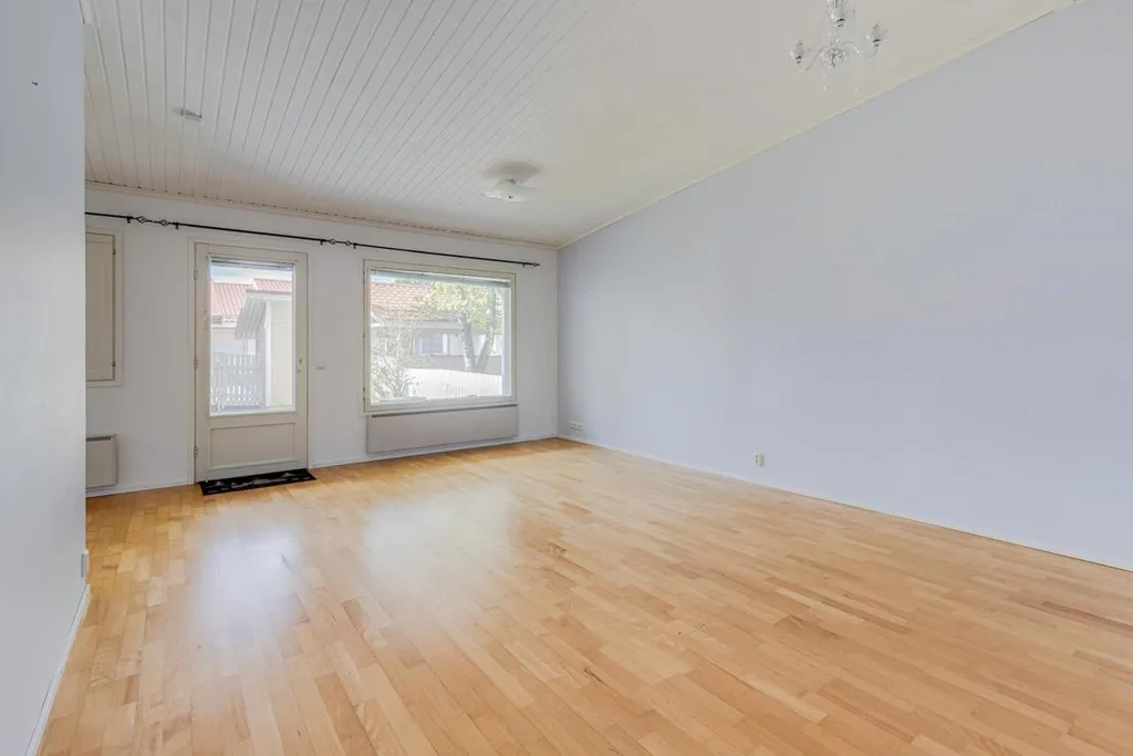 Séjour - Maison 2 pièces à Pori