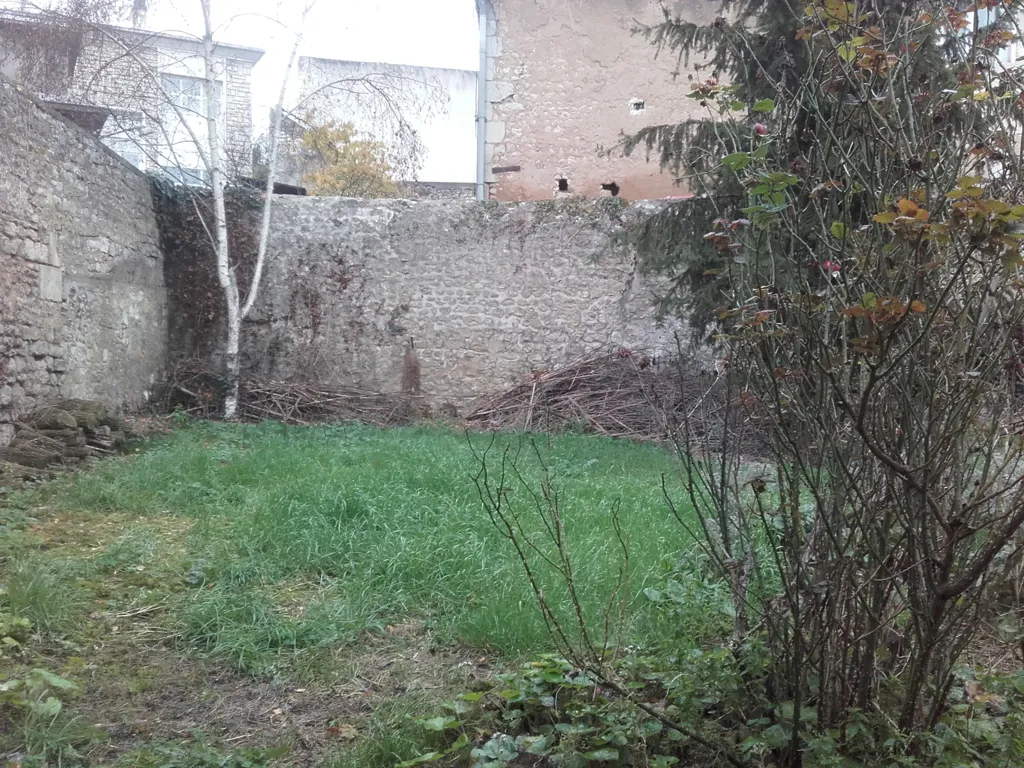 Aed - Double Immeuble with 12 Apartments in Poitiers Centre
