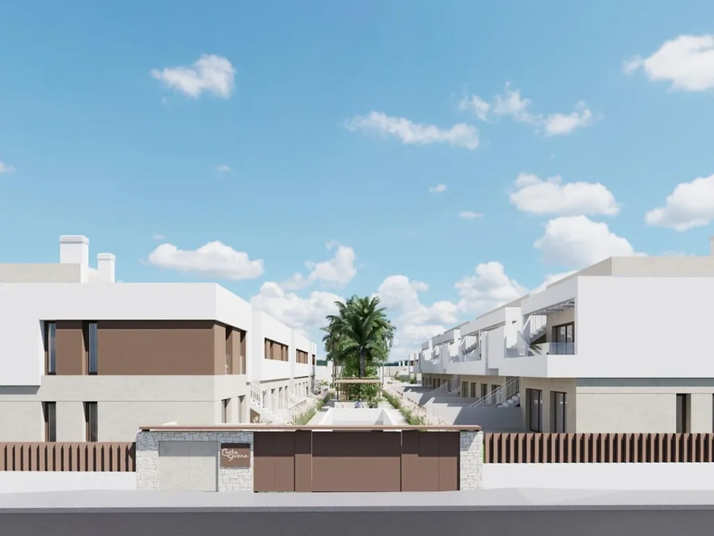 Villa with Private Garden in Los Alcázares