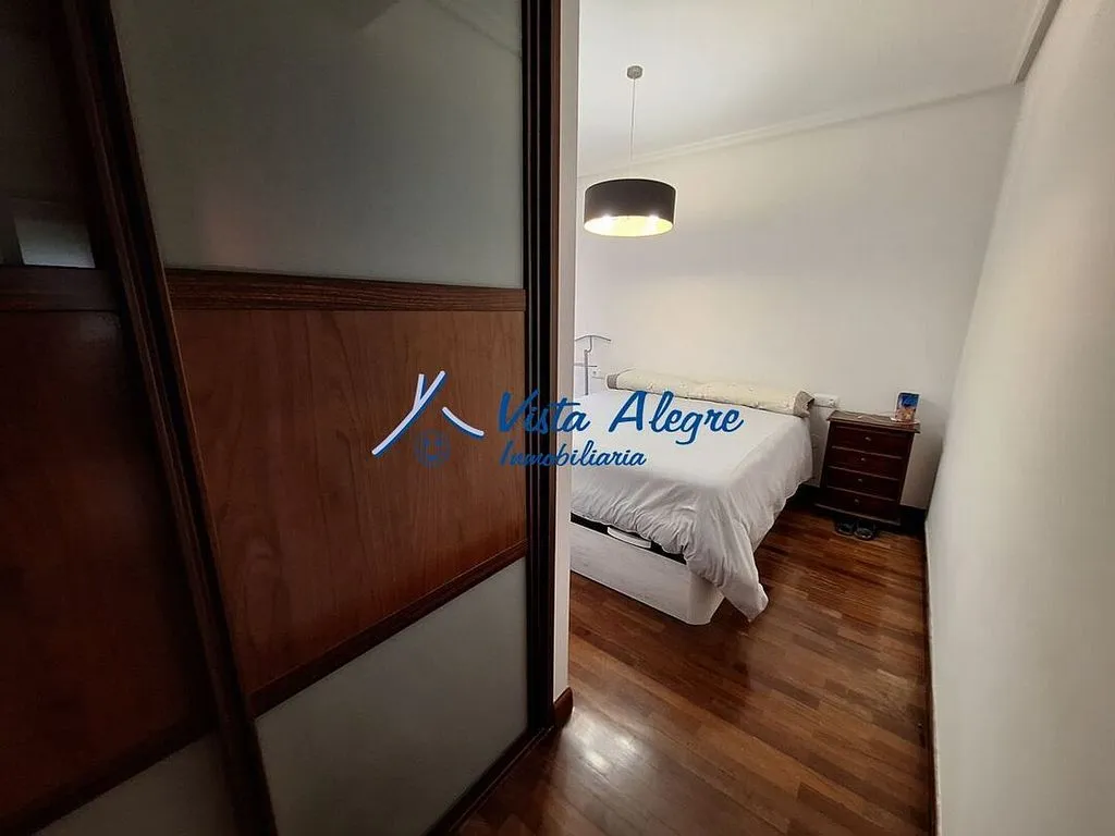 Magamistoad - Apartment with Pool in Central Haro