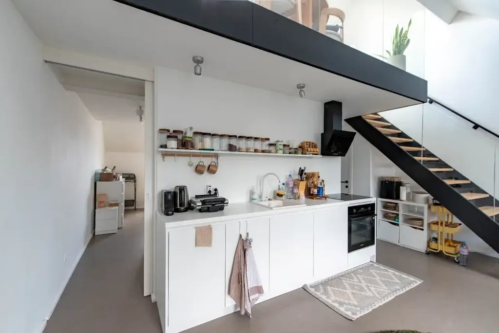 Köök - Renovated Duplex with City View in Antwerp