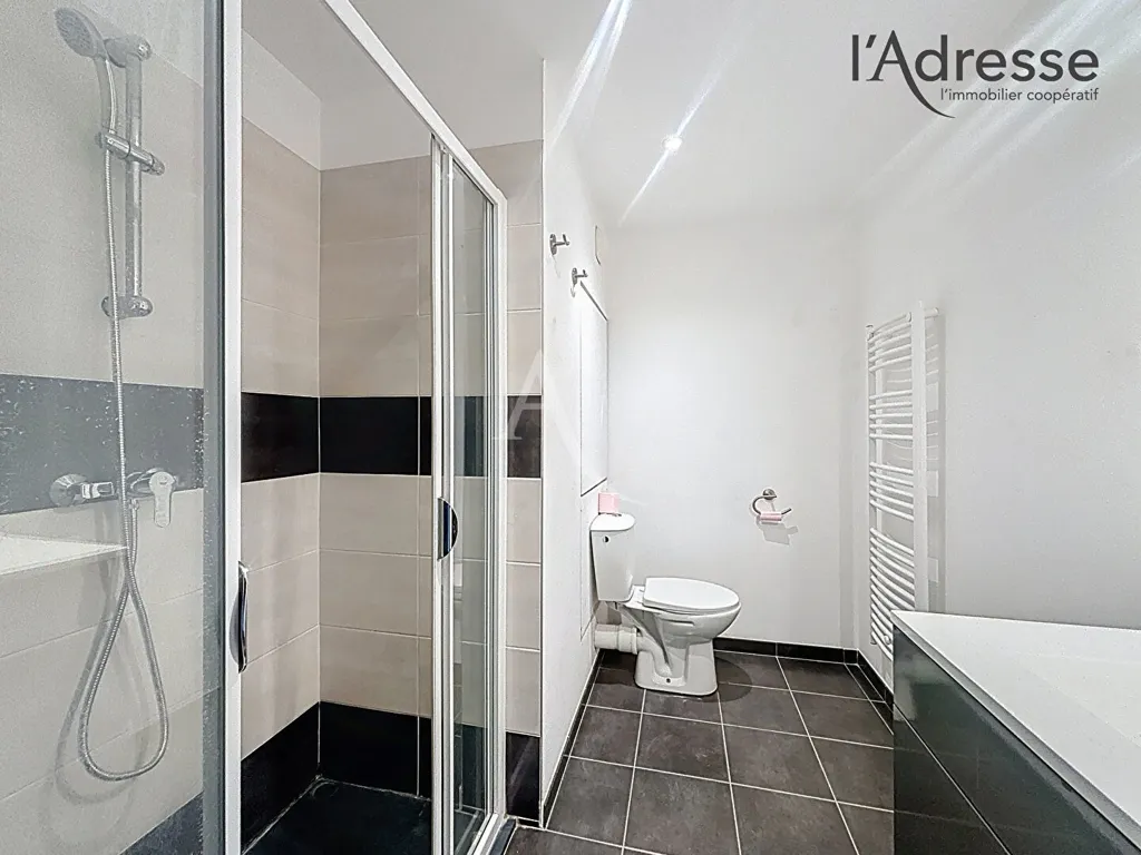 Vannitoad - Studio with Parking in Suresnes Centre