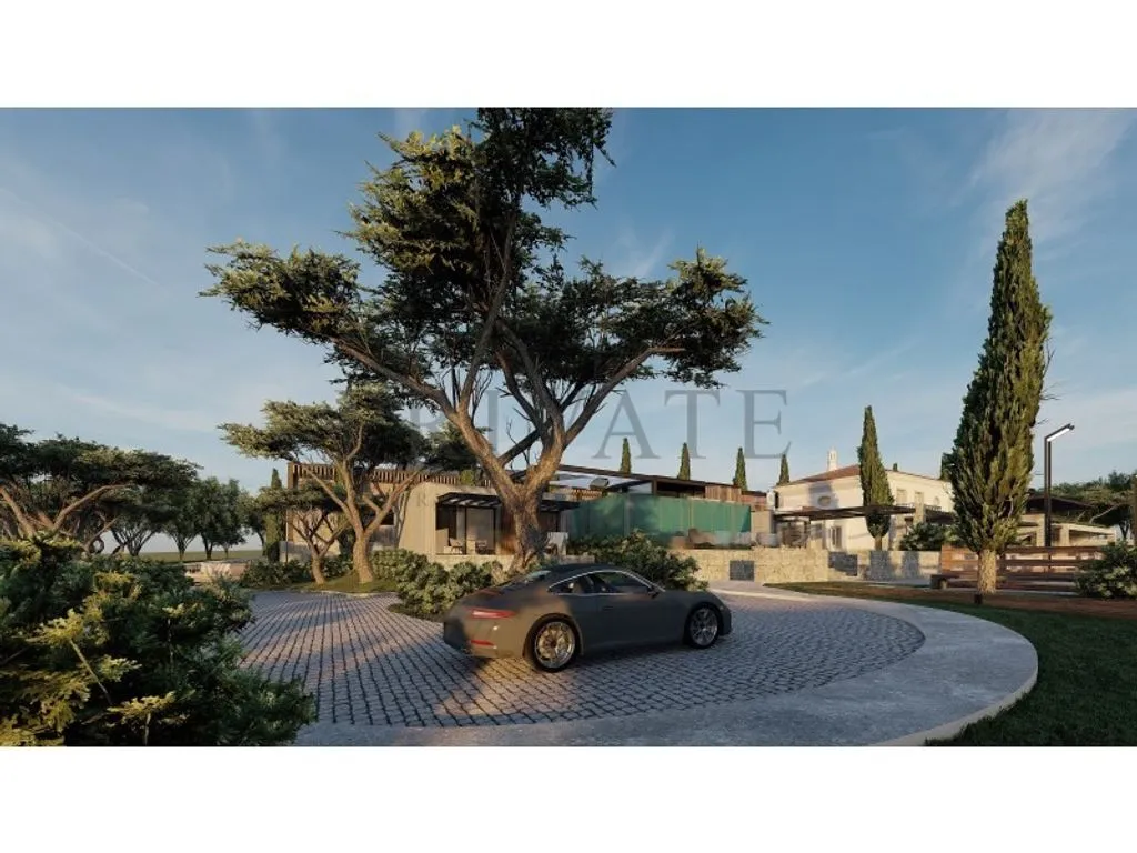 Luxury House with Equestrian Centre in Loule