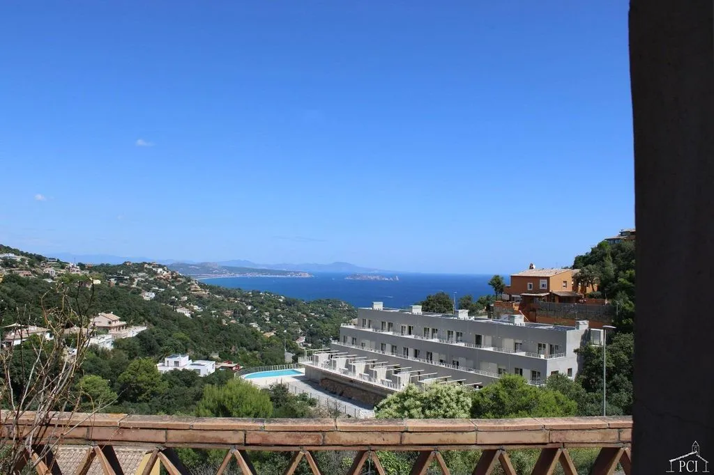 Balcon - Terraced House with Sea Views in Begur