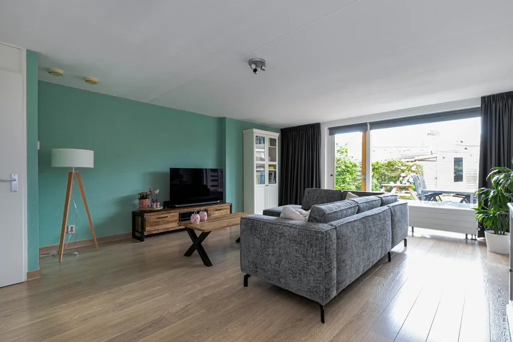 Soggiorno - Spacious Semi-detached House with Garden in Middelaar
