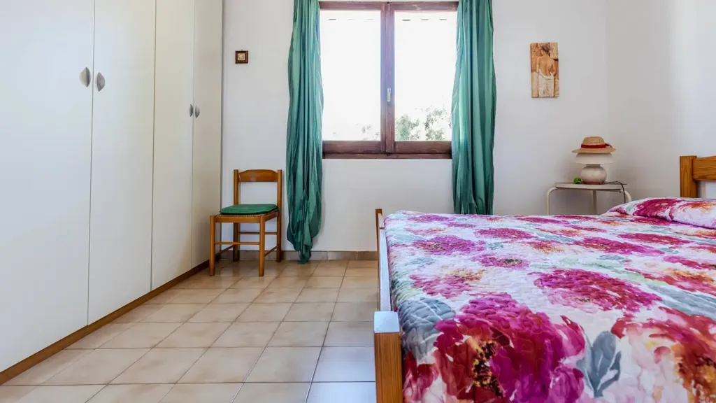 6-room house in IT