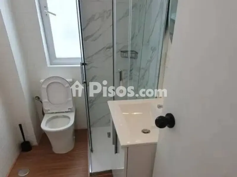 Bagni - Spacious Apartment with Balcony in Zona Alta
