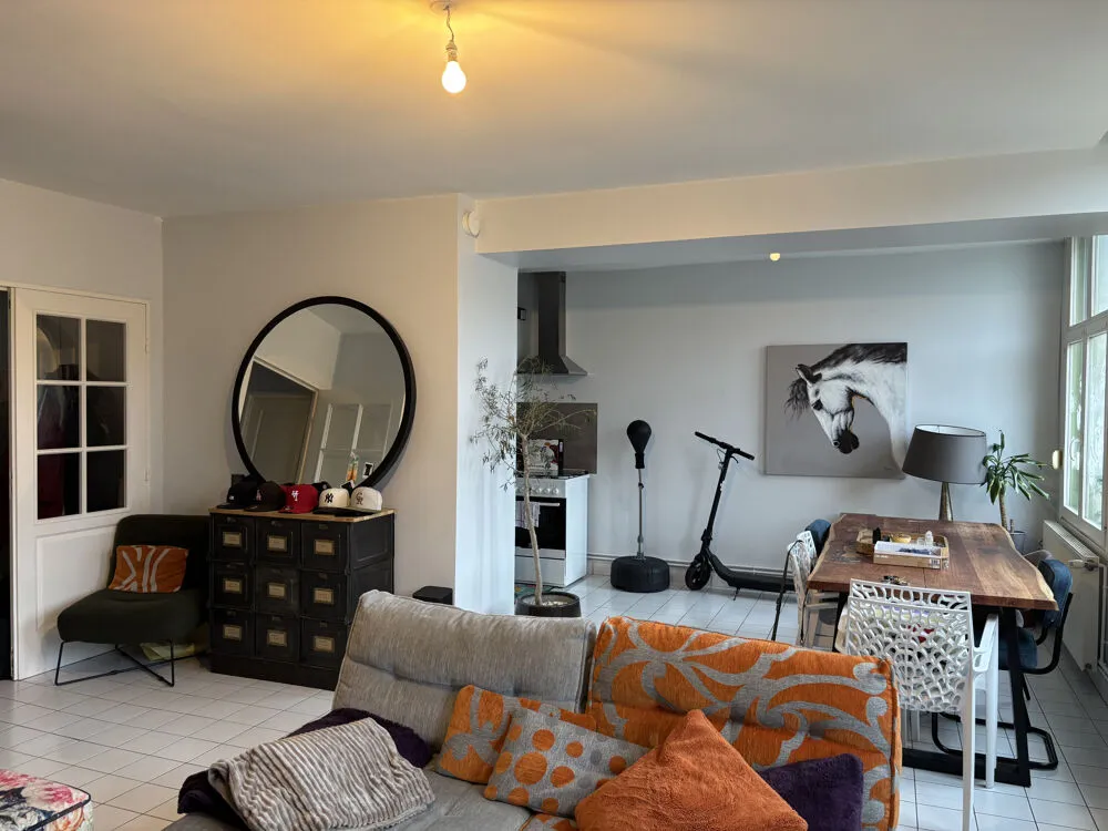 Séjour - Appartement 3 Pièces avec Vue Tour de l'Horloge à Bar-le-Duc
